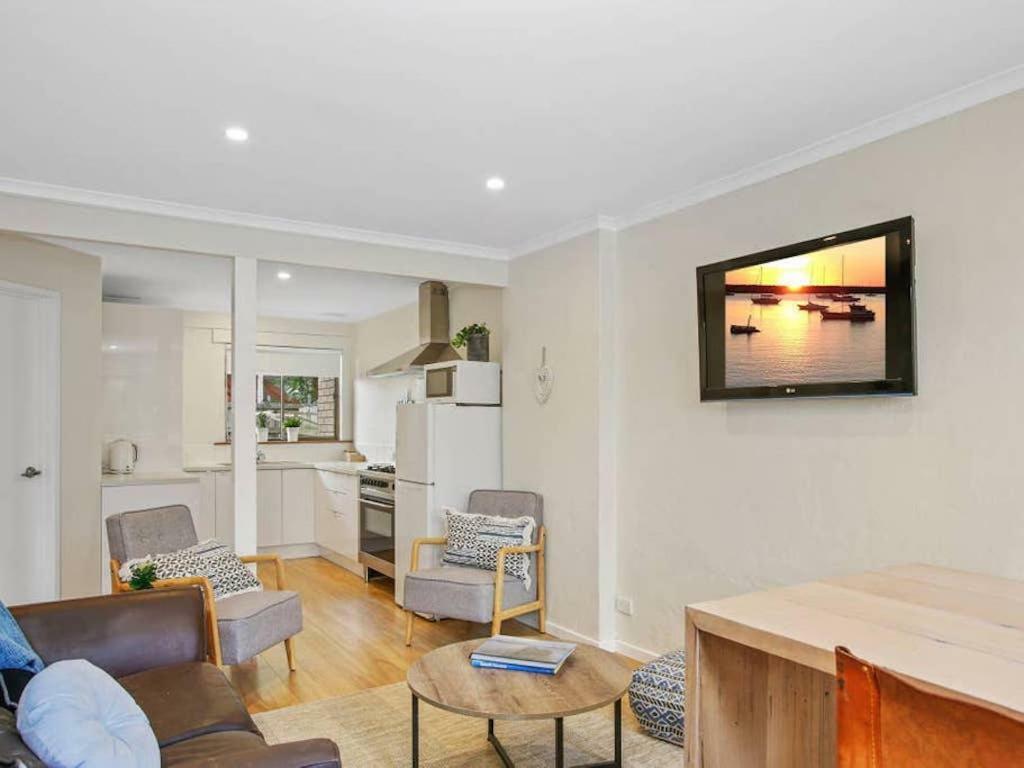 Salt Apartment Apollo Bay Bagian luar foto